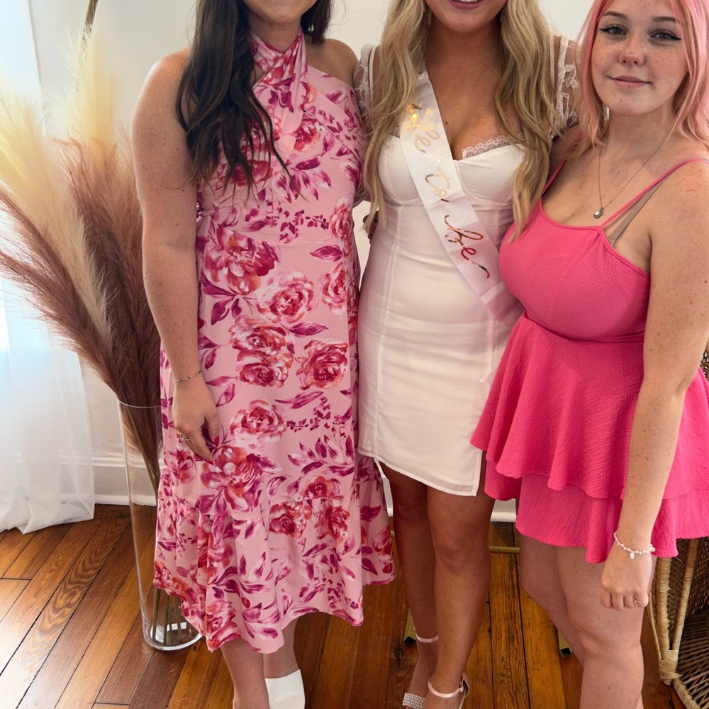 Floral Dress - Picture 5 of 5